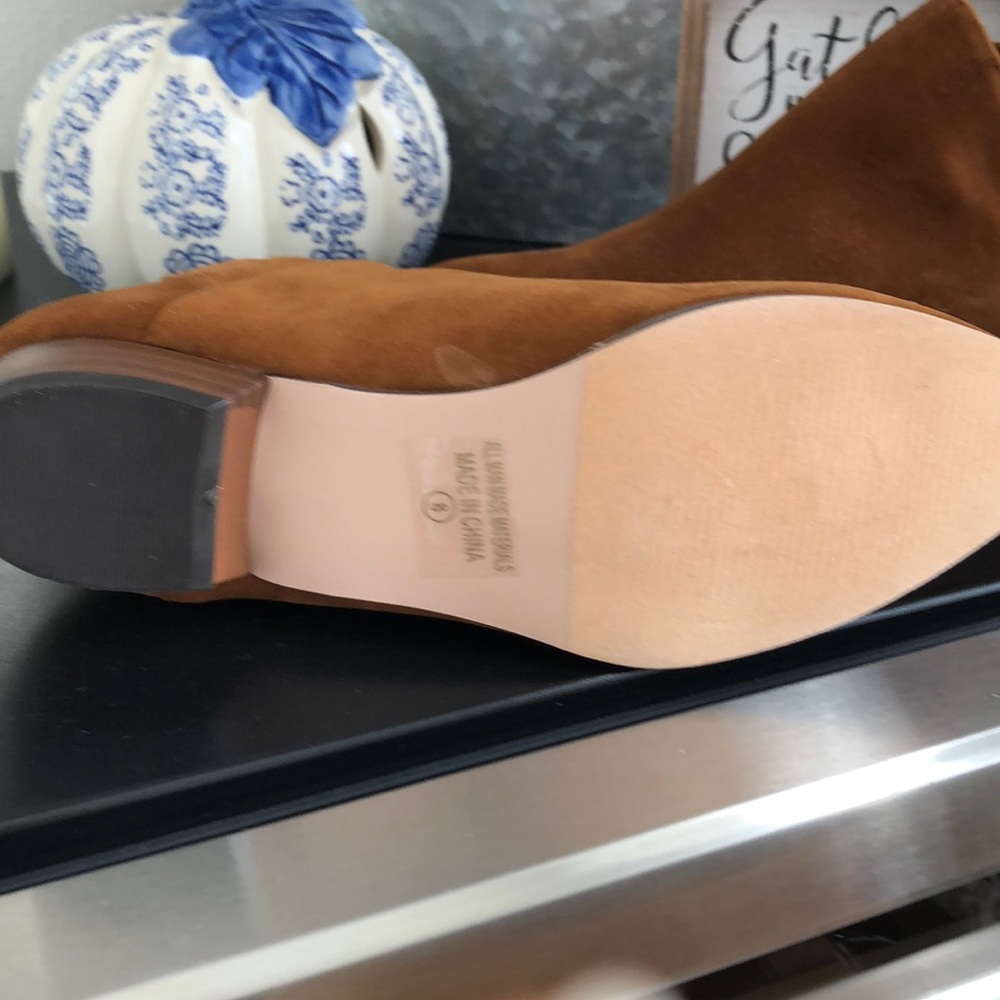 Tan booties - Picture 3 of 7